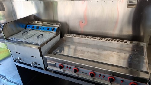 Catering trailer - 3.8m,